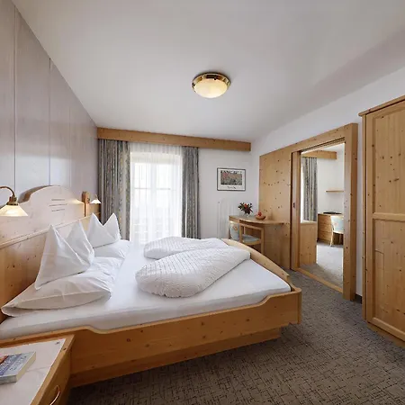 Garni-hotel Tritscherhof 3*